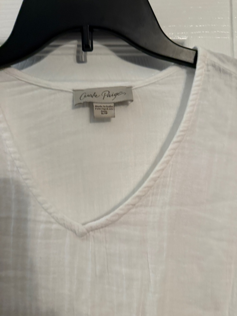 Women's V-Neck Long-Sleeve Top - White - Picture 3 of 6